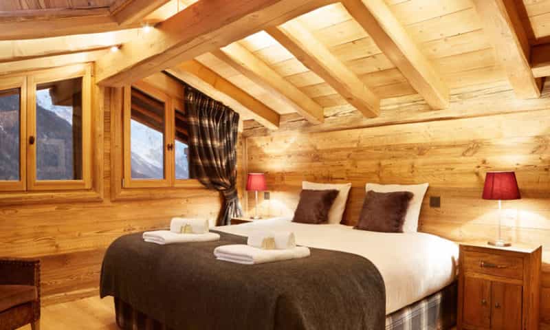 bedroom-5-ski-chalet