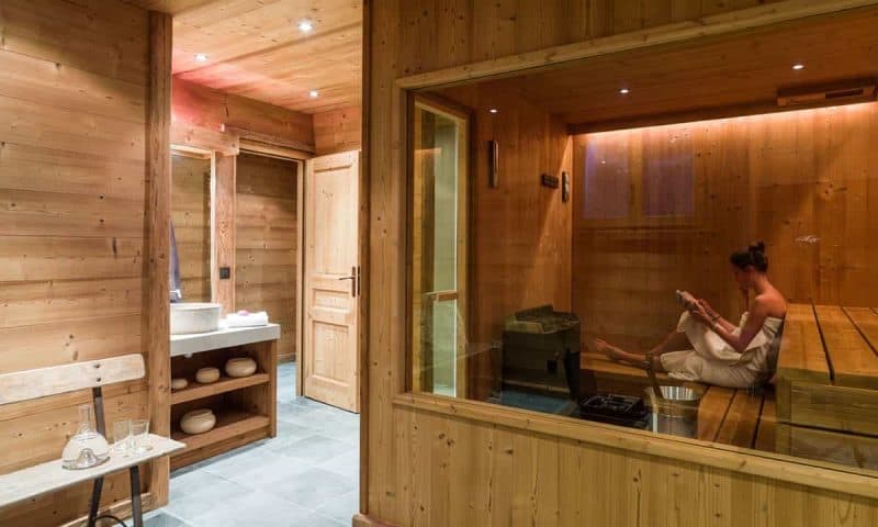 luxury-chamonix-chalet-sauna