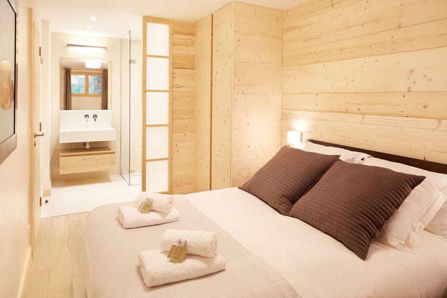 image of a bedroom in luxury chalet