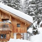 picture of chalet in chamonix under snow