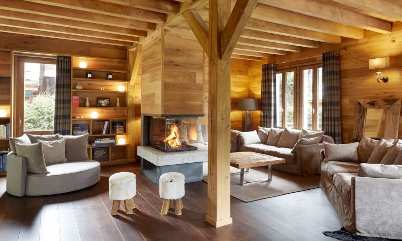 Chalet Lounge