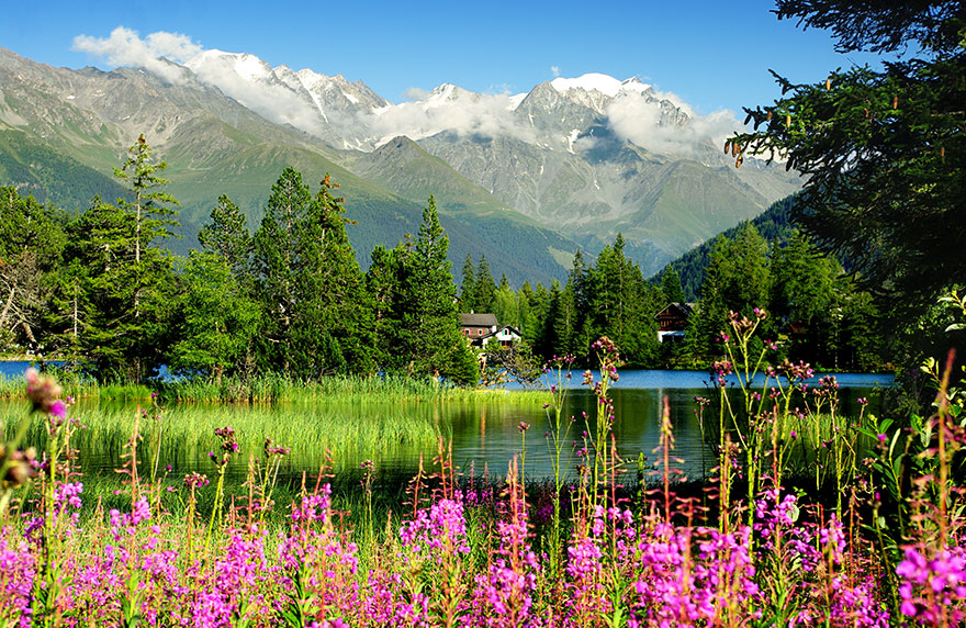 Visit Switzerland and Italy from Chamonix